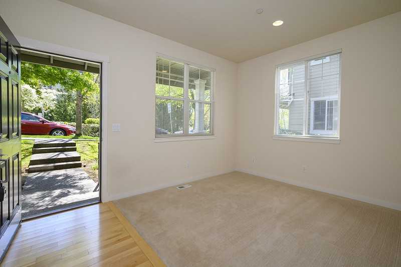 1679 Ne Juneberry Street - Photo 3 of 23