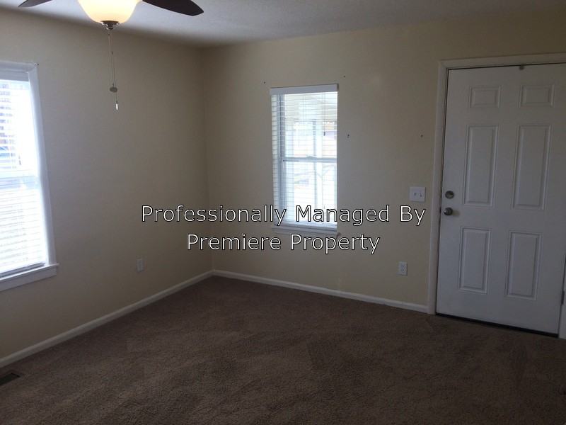 8701 N Holmes St - Photo 3 of 17