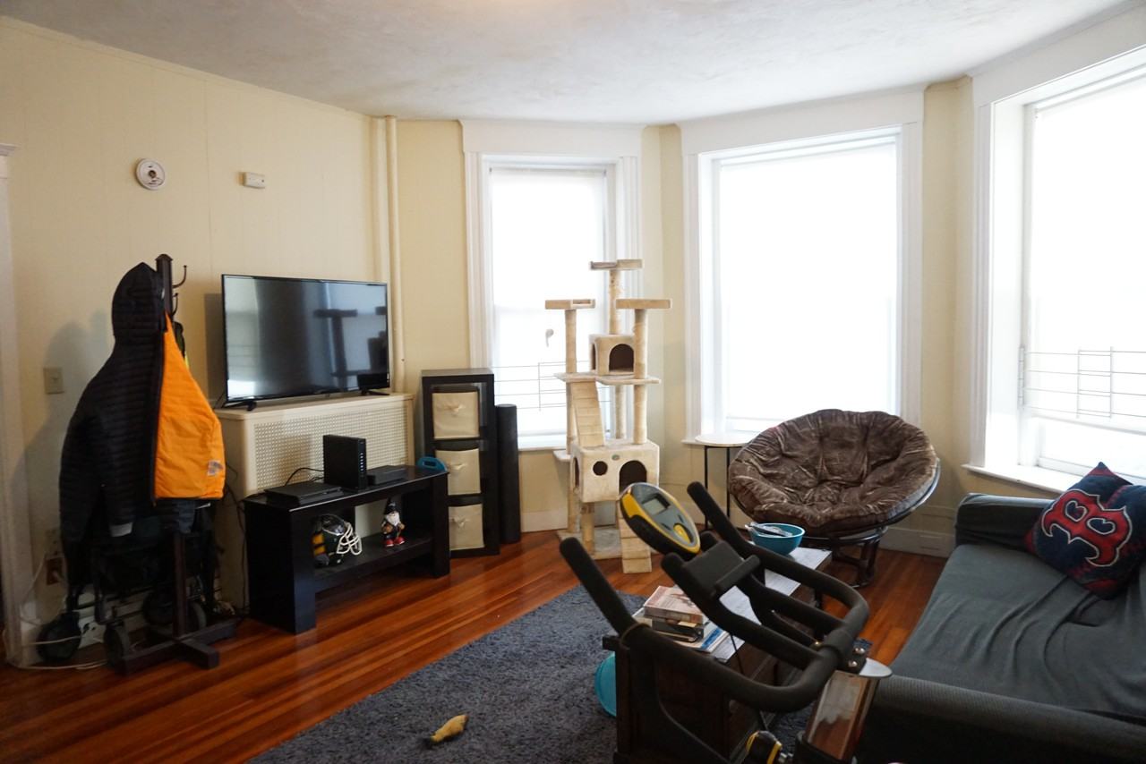 1114 Commonwealth Avenue #1 - Photo 2 of 11