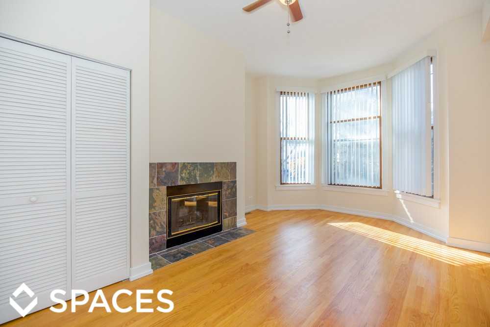 3045 N Clifton Ave - Photo 2 of 11