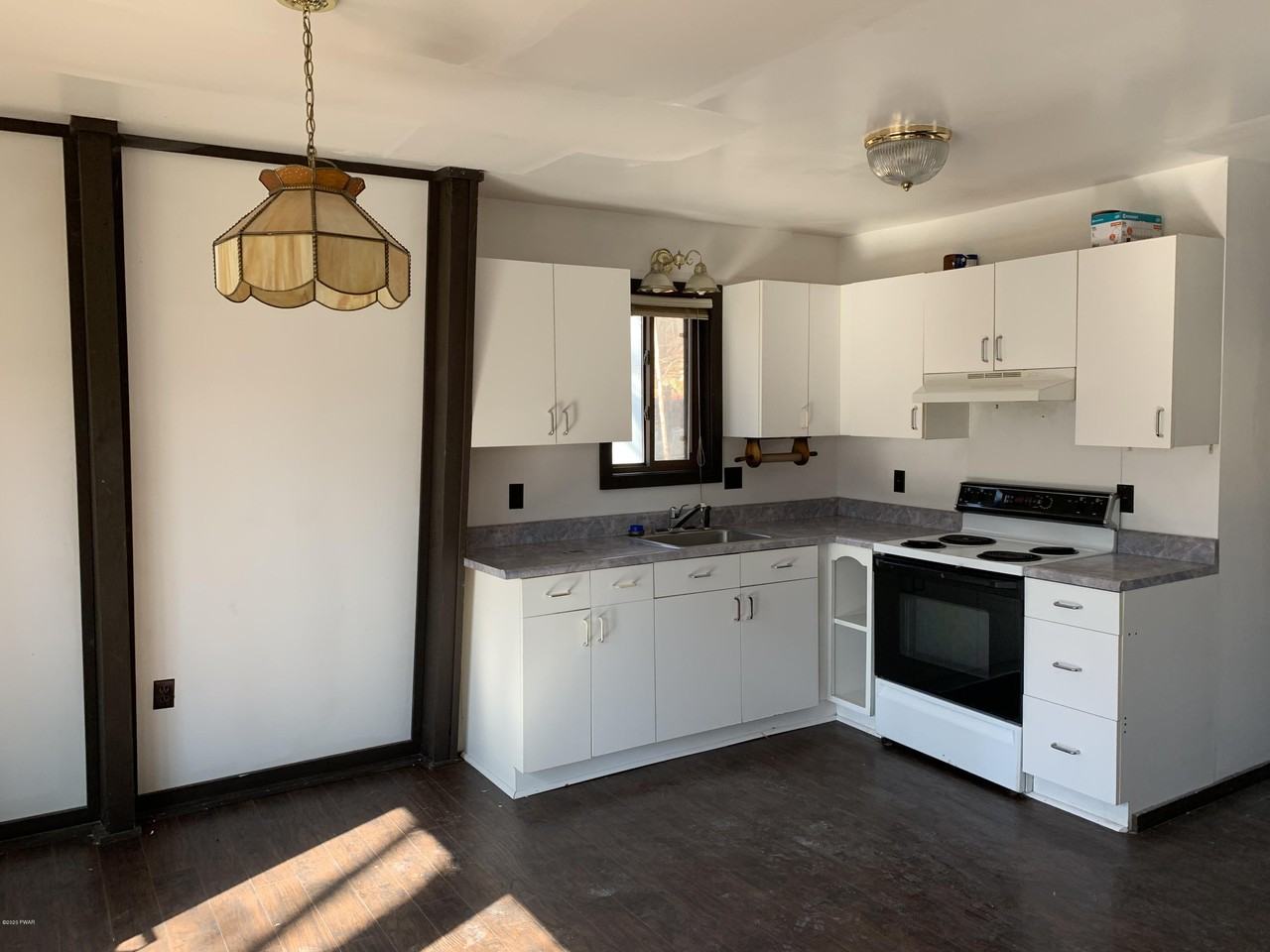 59 Split Rail Ln - Photo 2 of 5