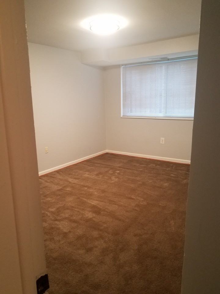 2349 Green St Se - Photo 6 of 21