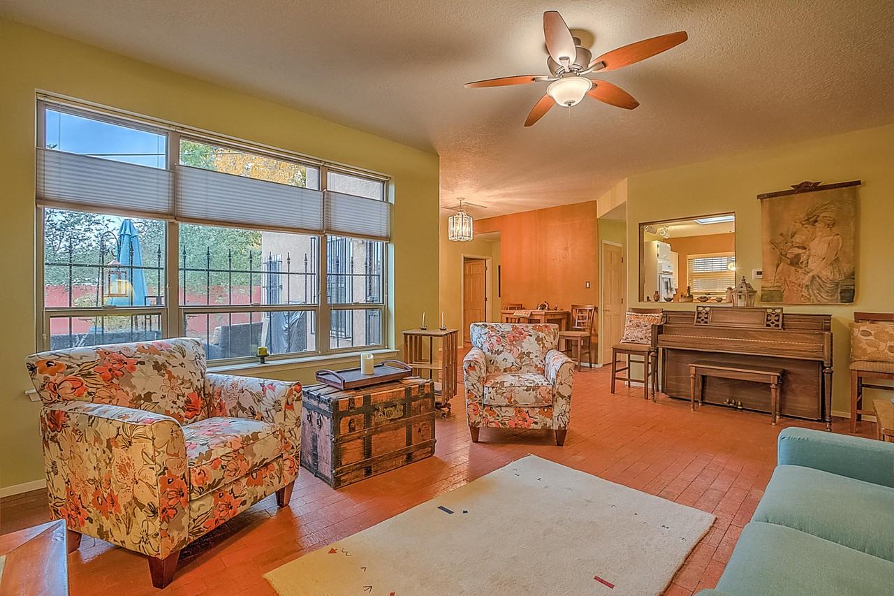 616 Griegos Rd Nw - Photo 4 of 29