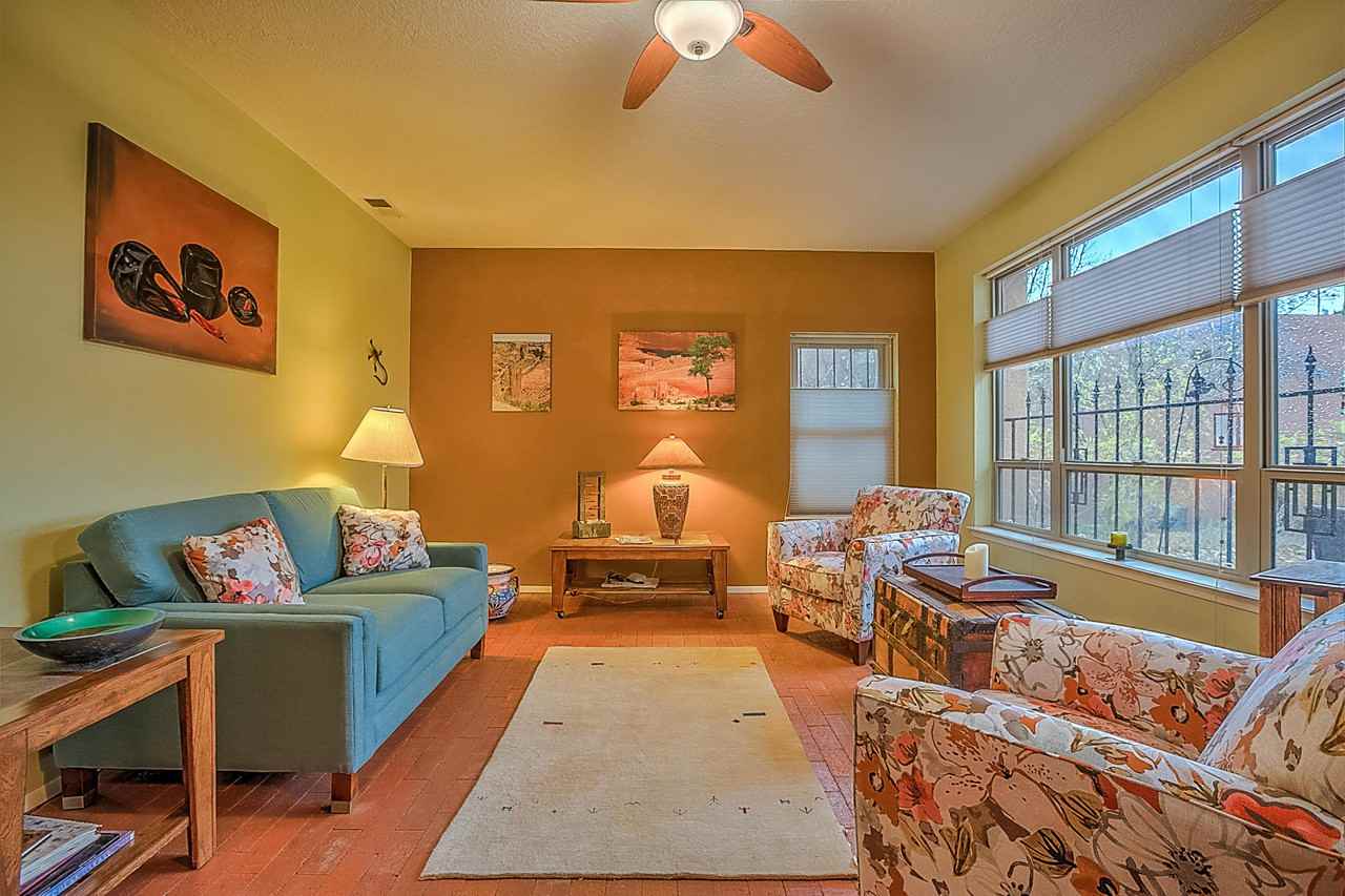 616 Griegos Rd Nw - Photo 5 of 29