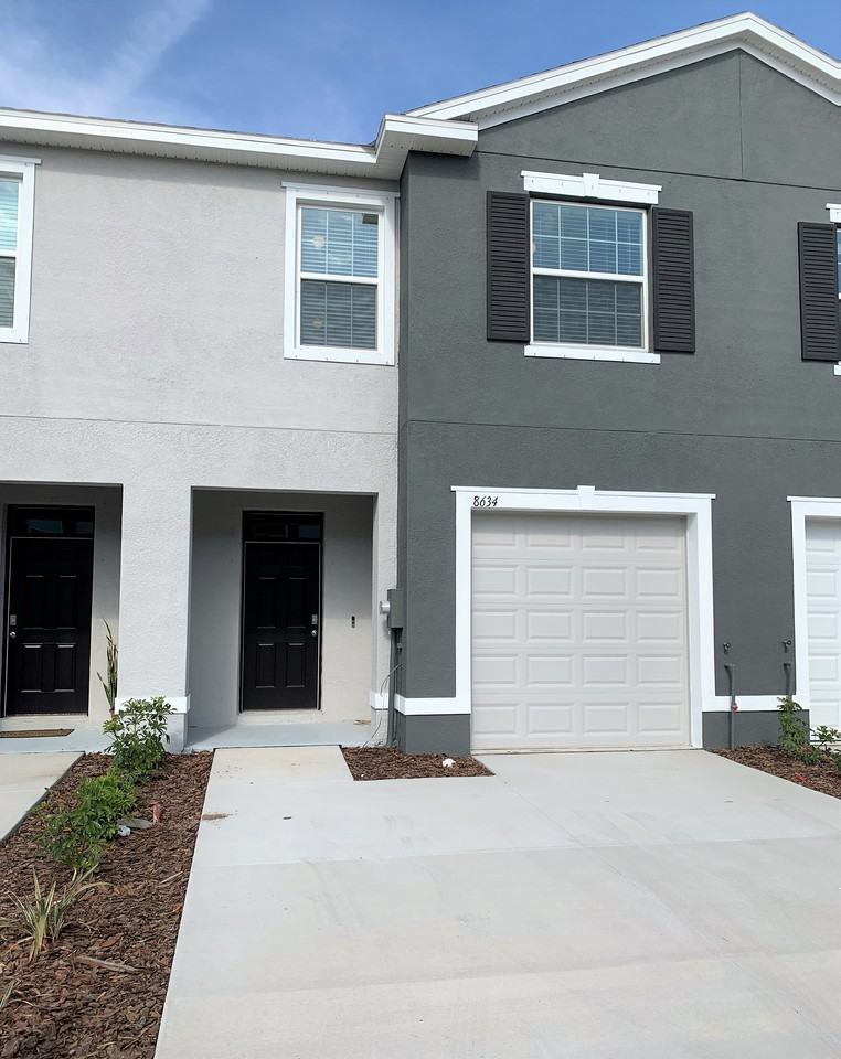 8634 Falling Blue Pl - Photo 2 of 28