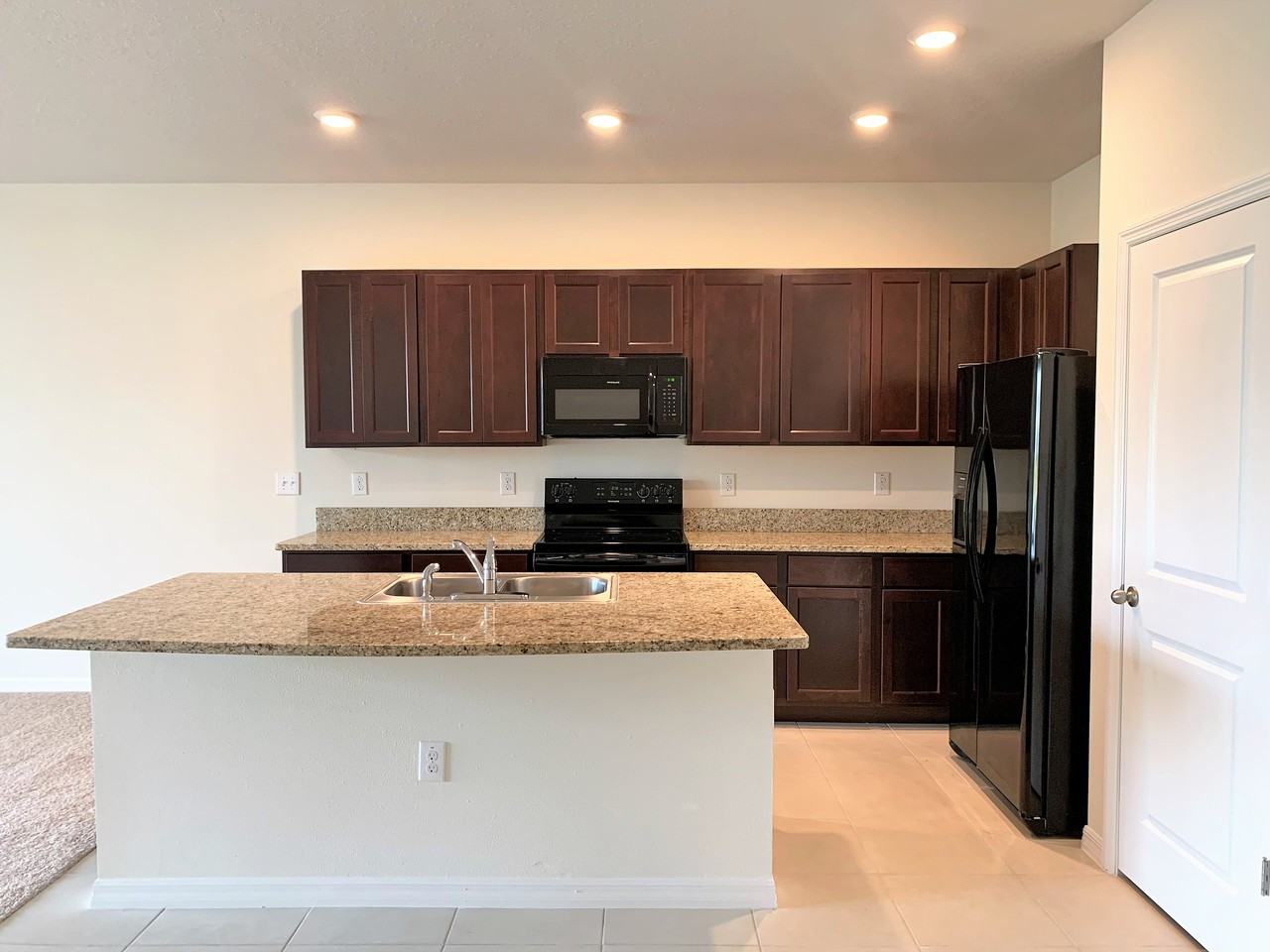 8634 Falling Blue Pl - Photo 6 of 28