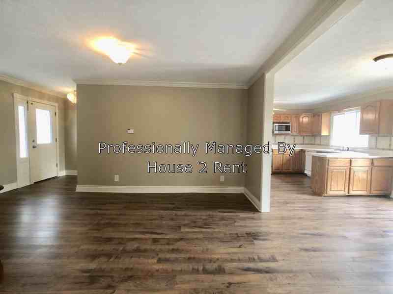 9612 N Stuyvesant Street - Photo 3 of 10