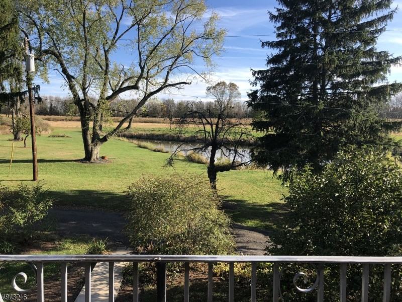 103A 103a Everitts Rd - Photo 2 of 18