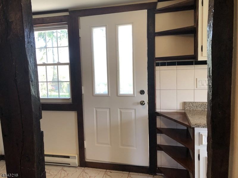 103A 103a Everitts Rd - Photo 3 of 18