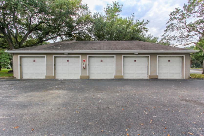 Windermere Apartments - Photo 4 of 24