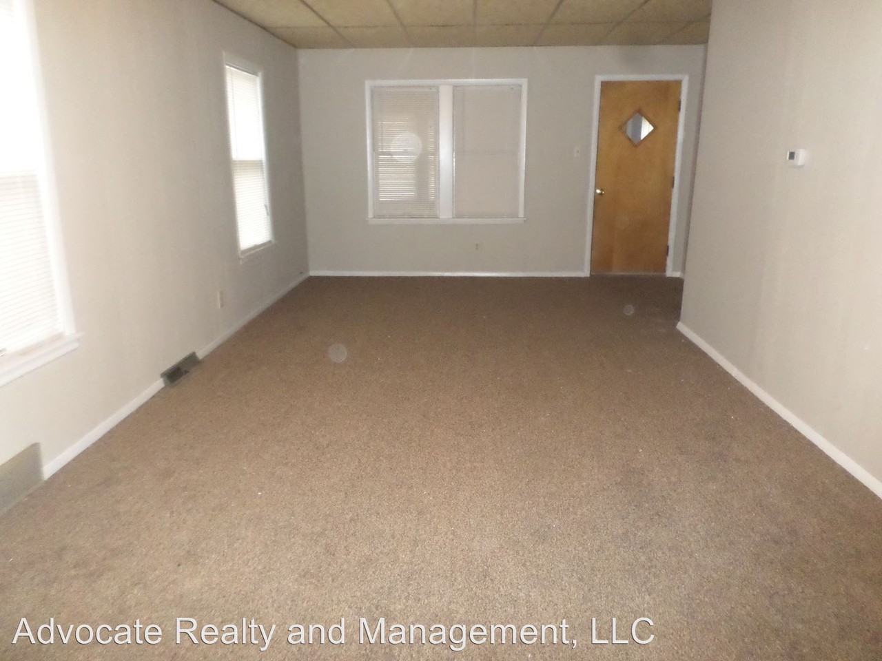 603 Greenbay Ave. - Photo 3 of 16