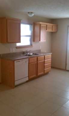 1207 N Northwood Ave - Photo 2 of 12