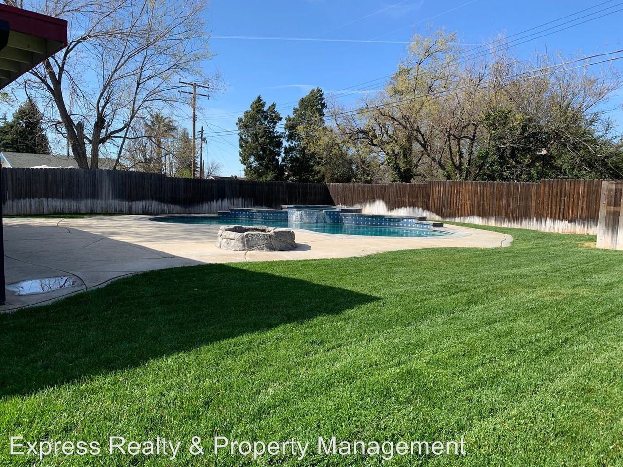 1285 Wellwood Ave - Photo 2 of 3