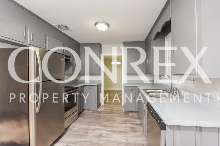 1700 Inglewood Drive - Photo 2 of 8