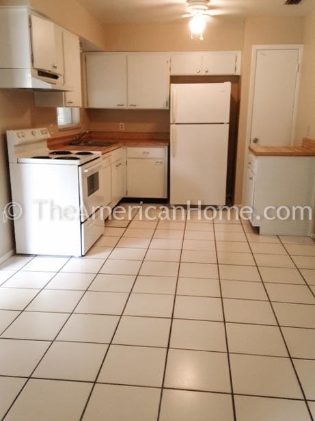 935 Alabama St - Photo 3 of 16