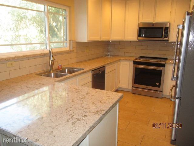 3123 Messinger Dr - Photo 2 of 11