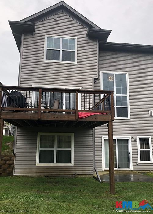 726 Mission Point Road - Photo 2 of 11