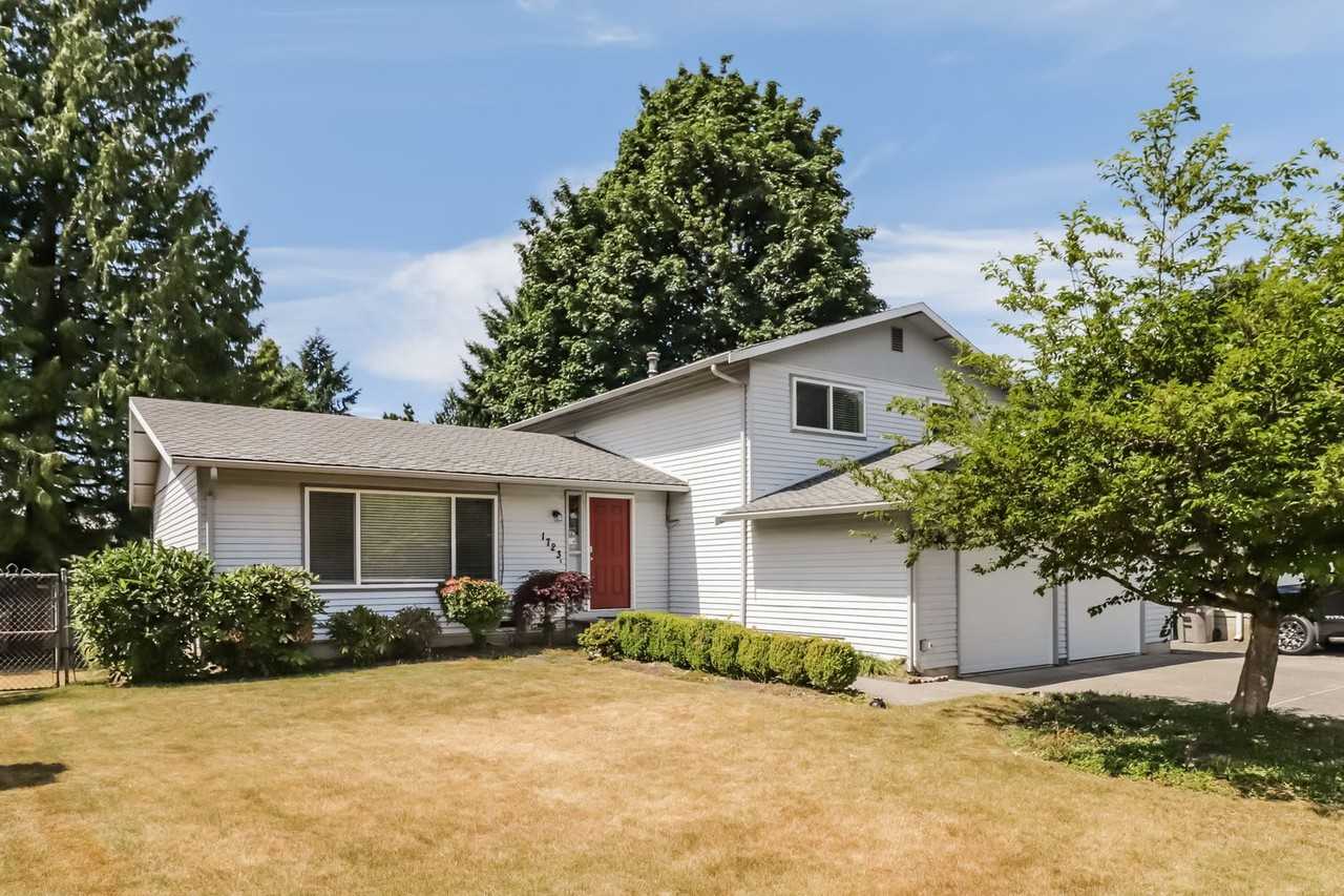 1723 Monroe Ave Se - Photo 2 of 23