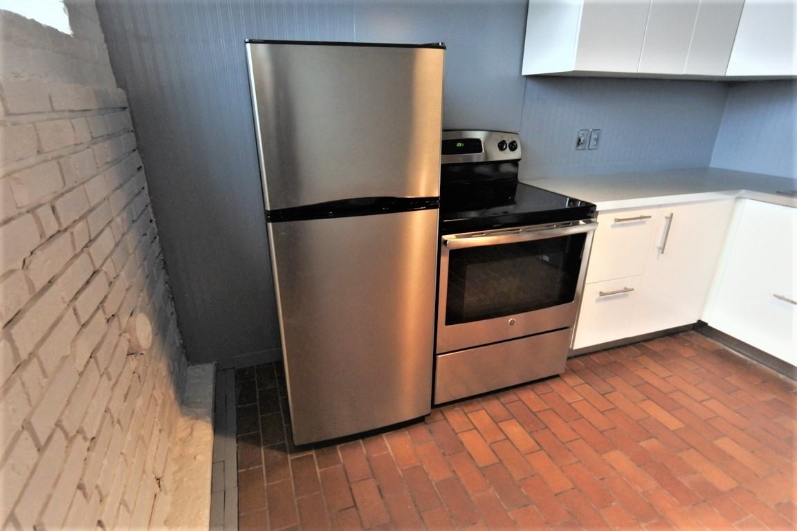 24 Noble Street - Photo 3 of 16