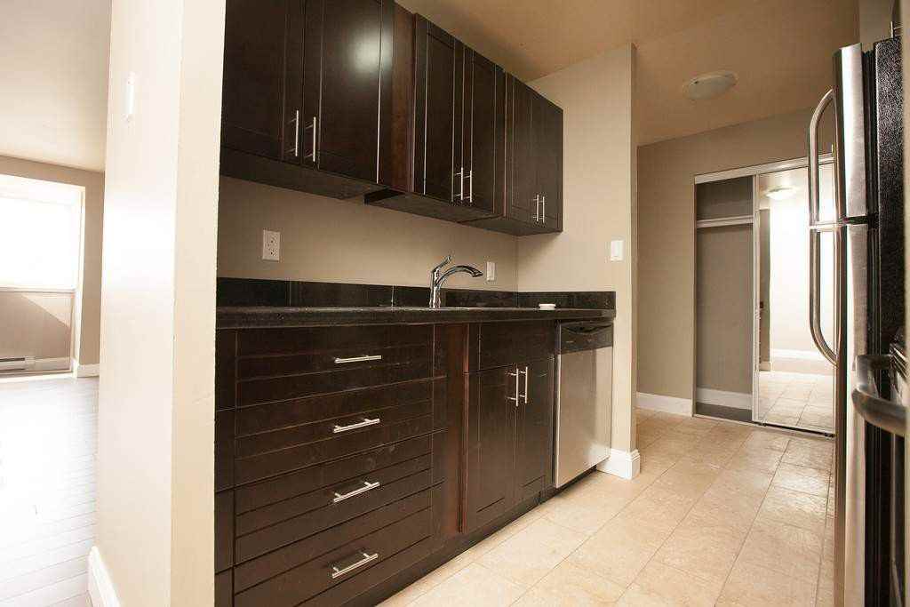 181 Hillendale - Photo 2 of 5