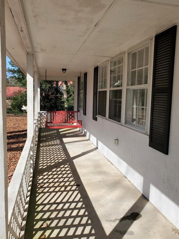 4843 Happy Hollow Road - Photo 3 of 23