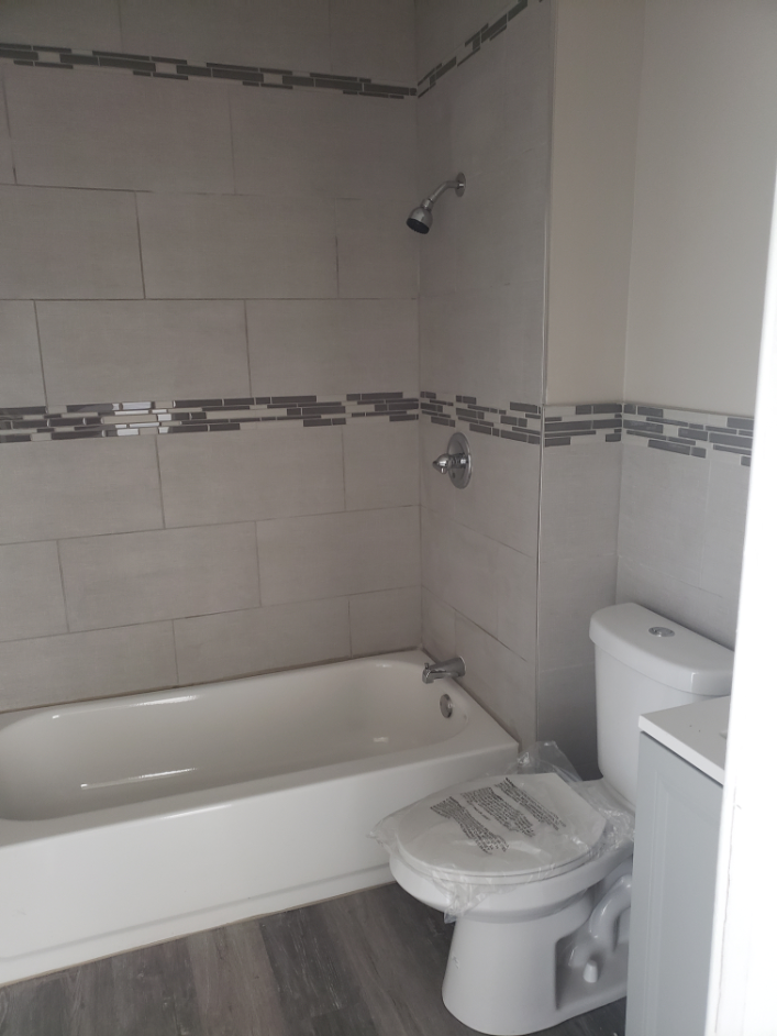 22833 Lake Dr - Photo 4 of 5