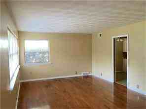 2731 Alco Ave - Photo 3 of 18