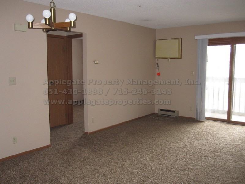 325 W 9Th St - Photo 7 of 19