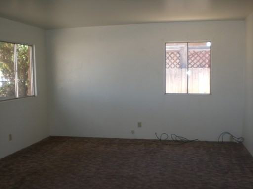 34308 Paris Ave - Photo 2 of 9