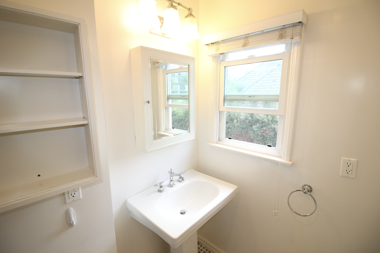 Beverly Green Dr. & S. Roxbury Dr. - Photo 3 of 34