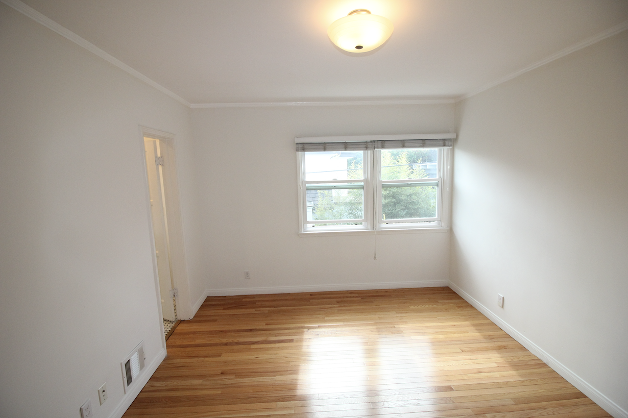 Beverly Green Dr. & S. Roxbury Dr. - Photo 7 of 34