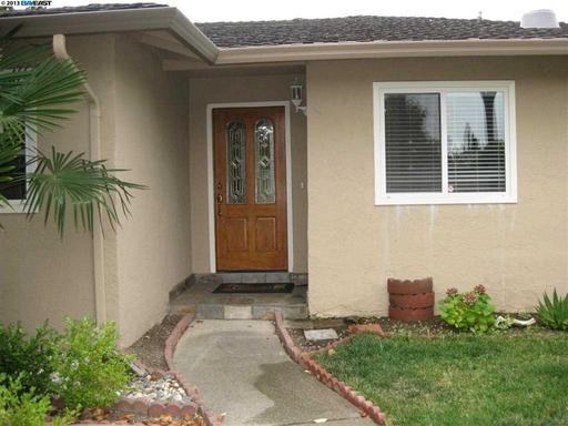 1309 Claiborne Dr - Photo 2 of 9