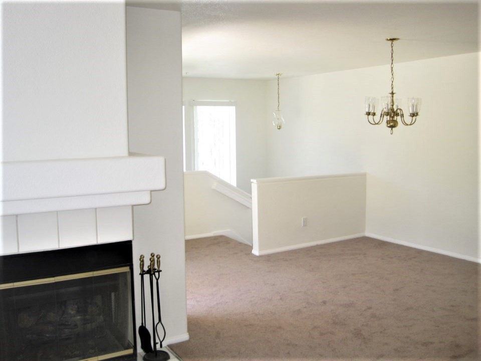 6686 Laurelton Lane - Photo 2 of 14