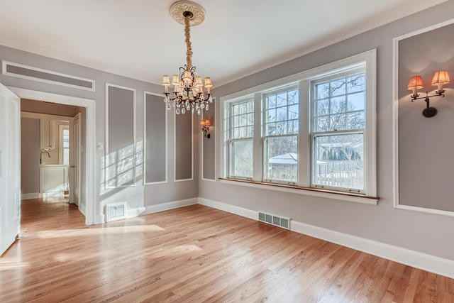 1007 Thatcher - Photo 3 of 22