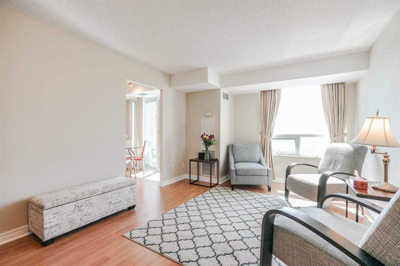 83 Borough Drive - Photo 4 of 20