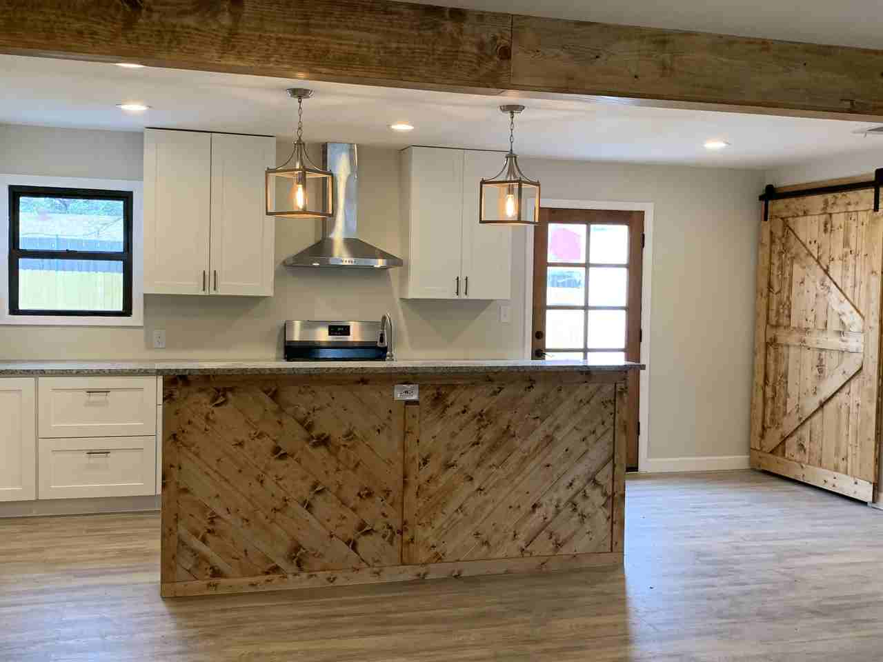 5728 Aton Avenue - Photo 3 of 10