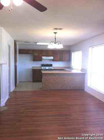 8201 Meadow Swan Street - Photo 3 of 12