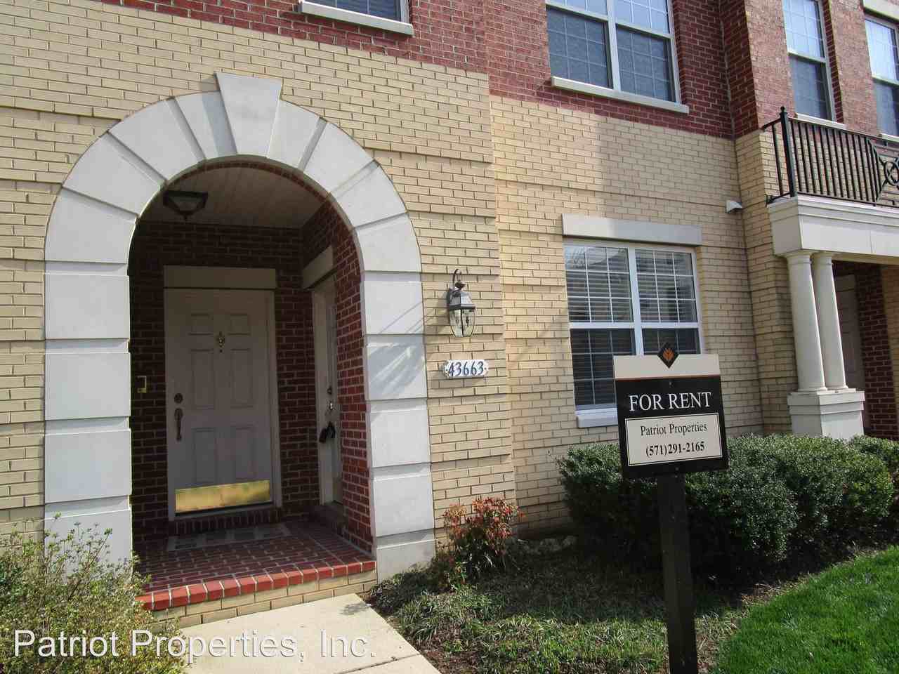 43663 Mcdowell Sq - Photo 2 of 18