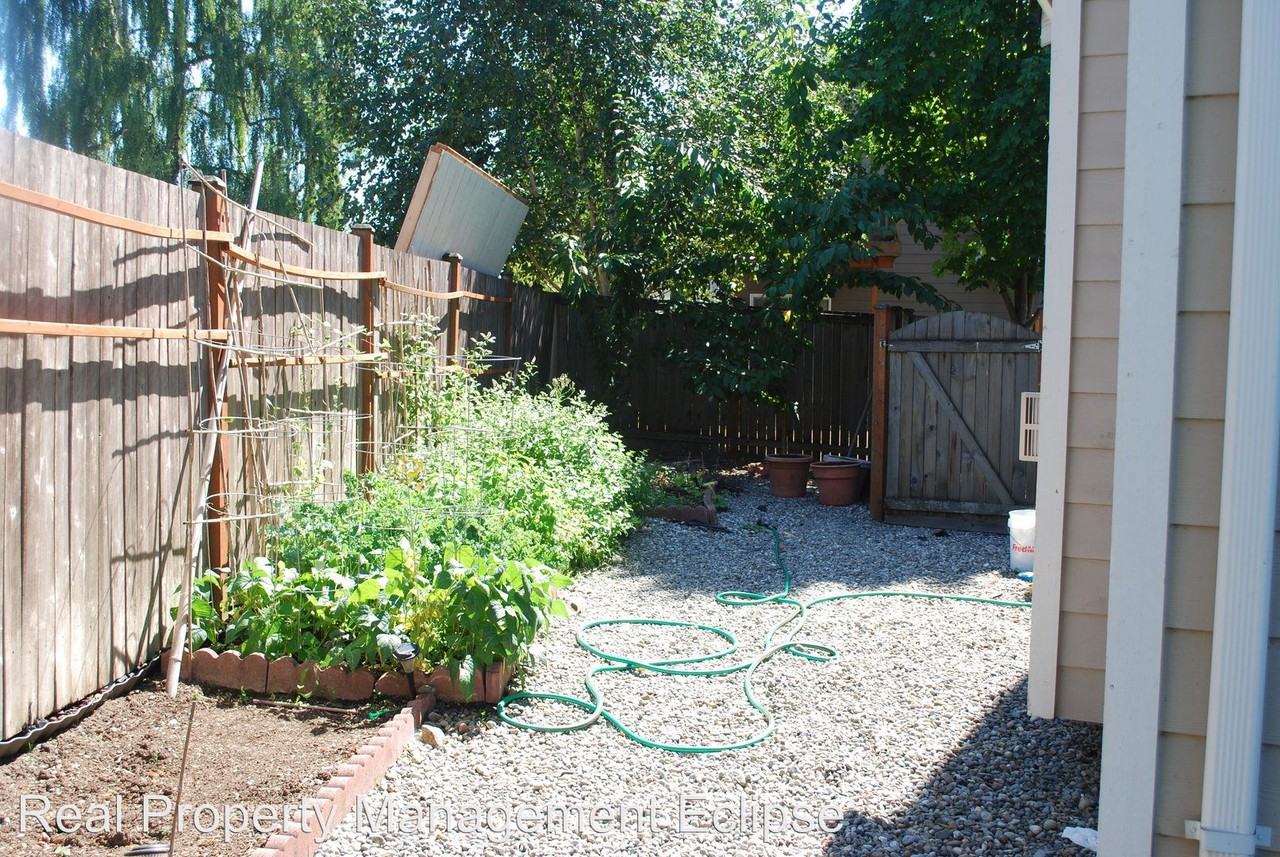 3901 147th St Sw - Photo 3 of 13