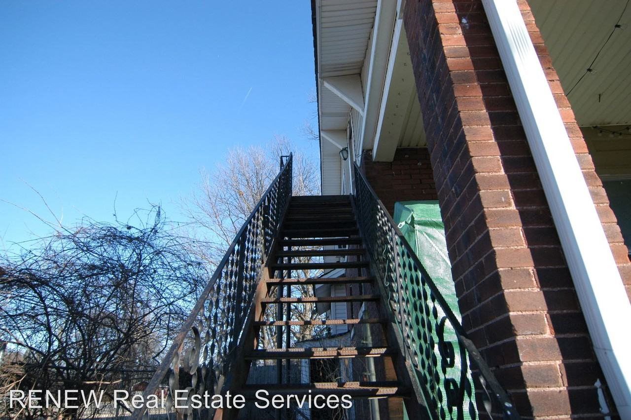 320 Elberta Street - Photo 3 of 16