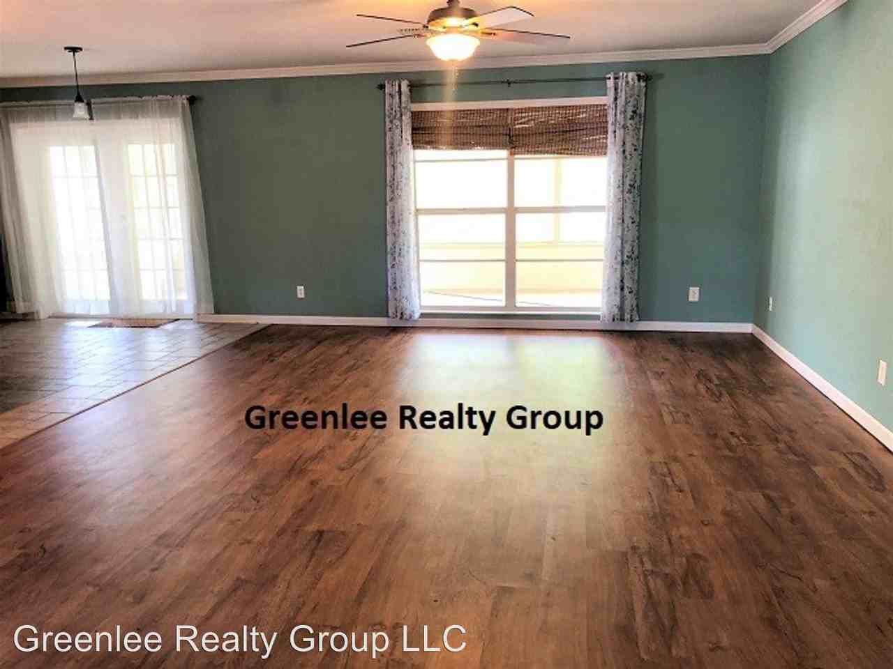 4600 Parkway Blvd - Photo 3 of 18