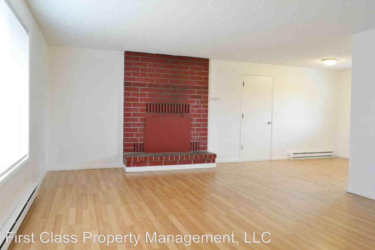 1760 Ne 24th Ave - Photo 2 of 15
