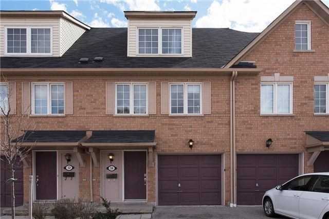 1128 Dundas Street West