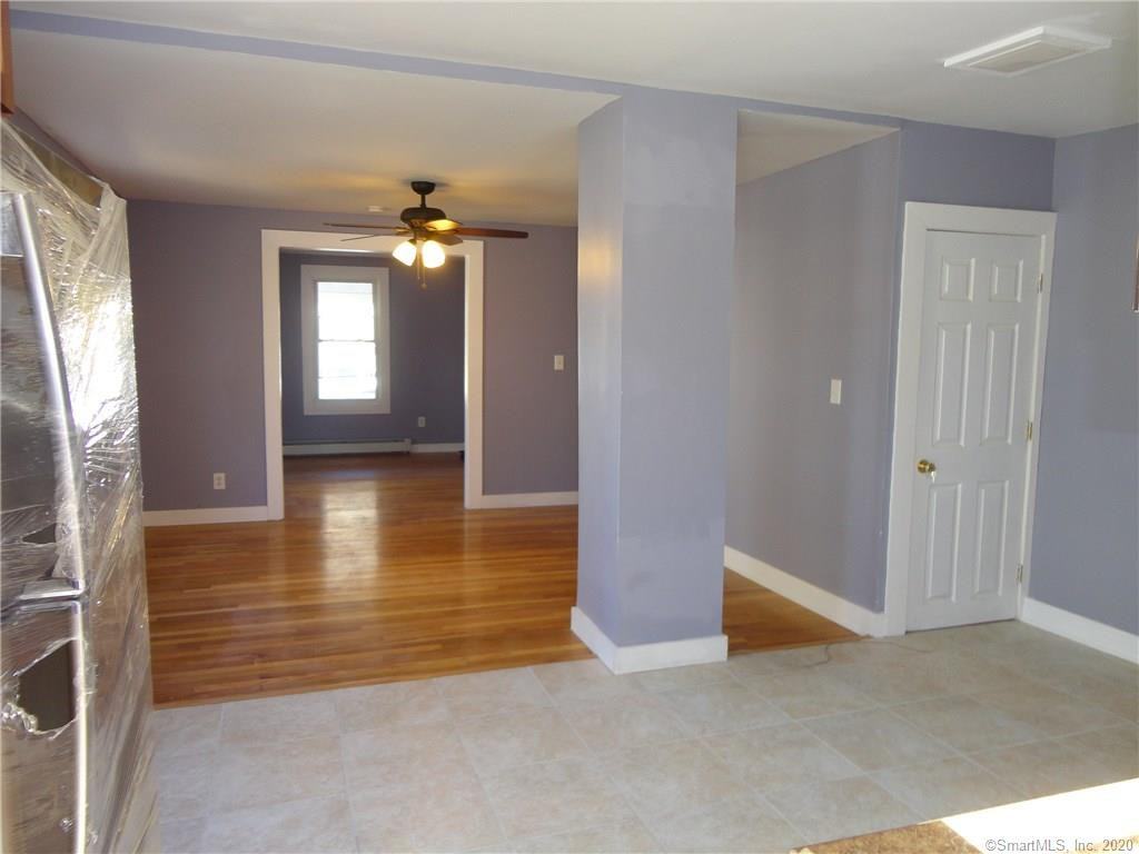 144 Valley St - Photo 3 of 40