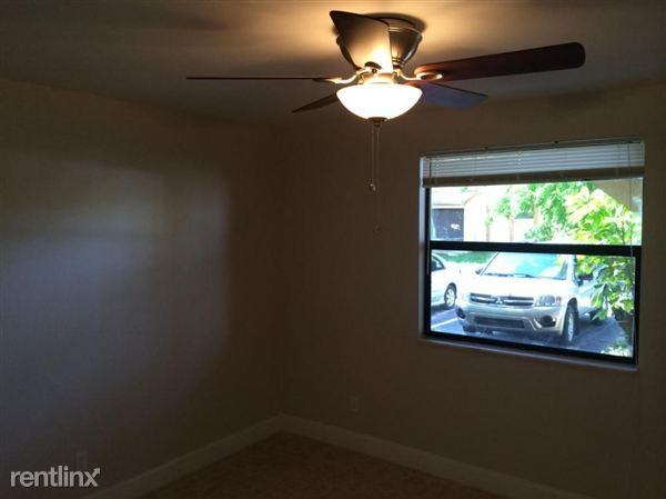 3303 Kirk Rd - Photo 3 of 15