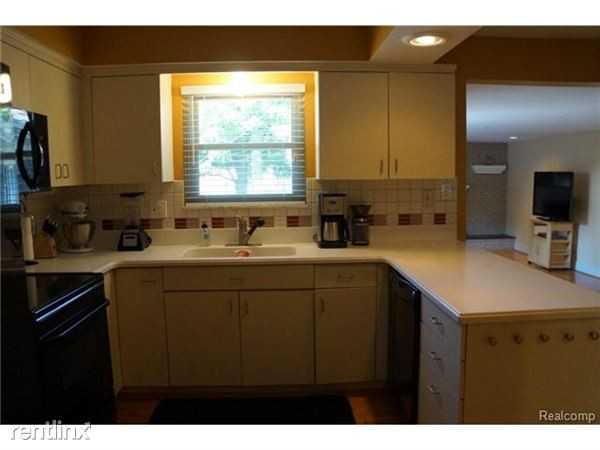 1973 Welch Rd - Photo 3 of 13