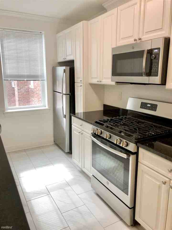 34 Harris St - Photo 2 of 10