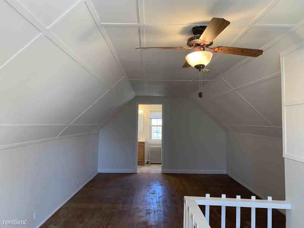 4626 5th St S - Photo 2 of 23