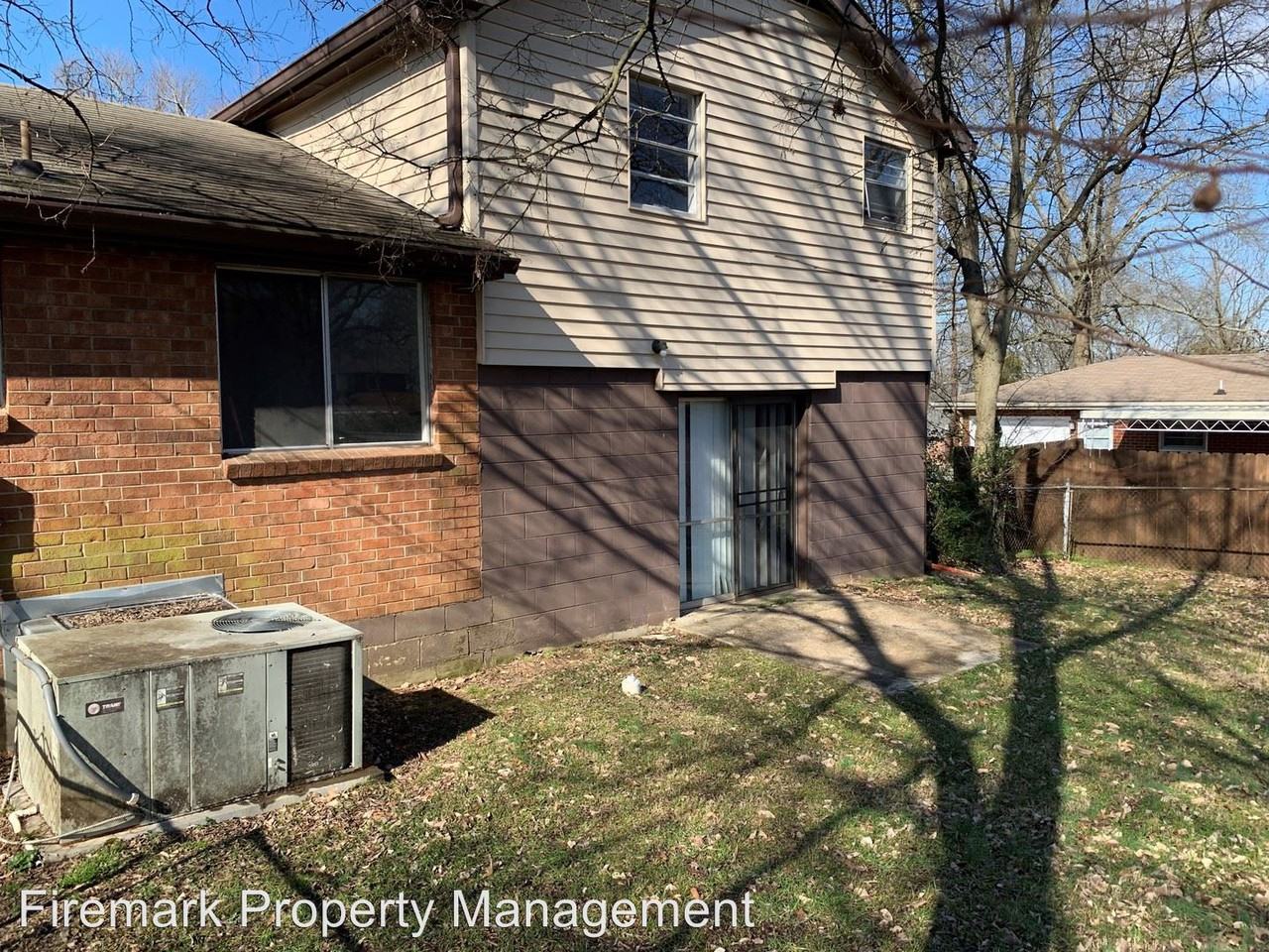 324 Becklea Drive - Photo 3 of 5