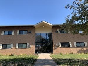 7413 Brookdale #210